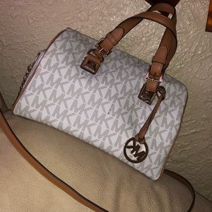 Authentic Michael Kors purse